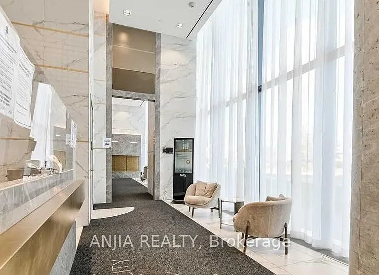 898 Portage Pkwy #2206 — Photo 3