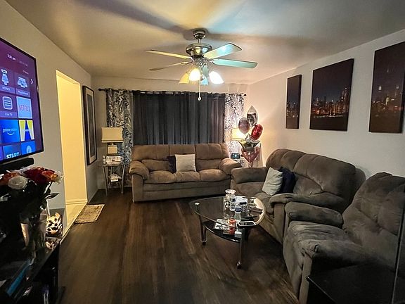 4th image of 15925 Woodbridge Ave