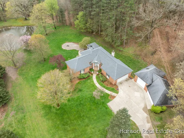 9200 Bailey Dr NE, Ada, MI 49301