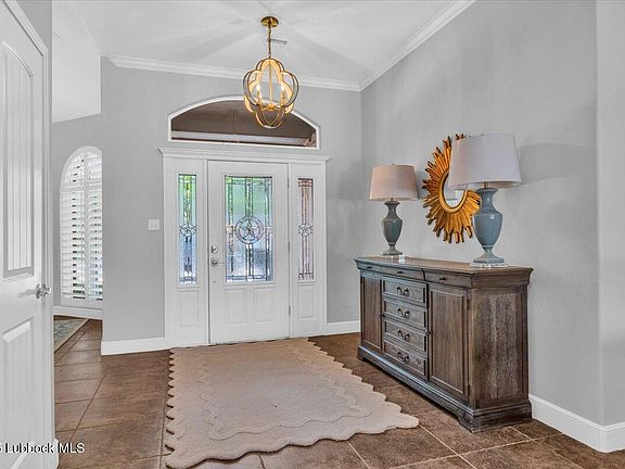 4th image of 7 Crockett Cir