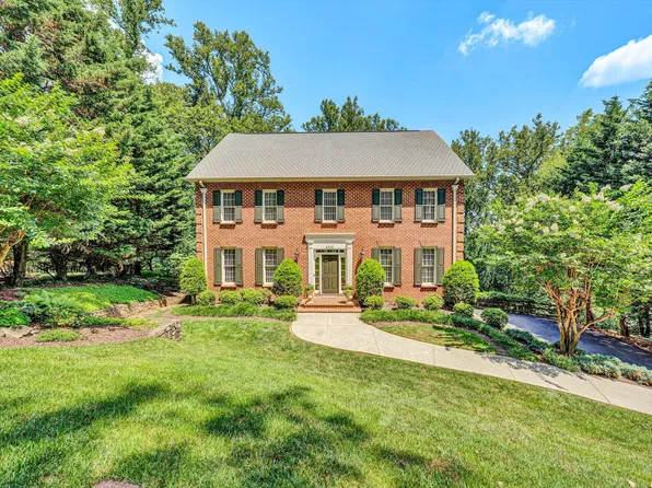 3324 Peakwood Dr SW, Roanoke, VA 24014