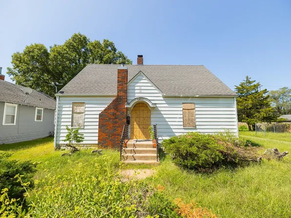 1845 S Ida St, Wichita, KS 67211