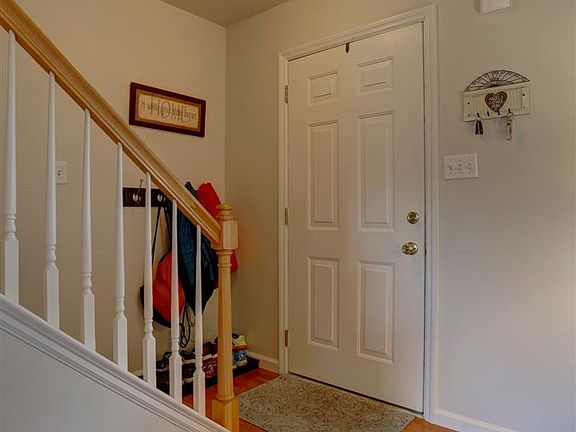 2nd image of 511 Wood Duck Dr