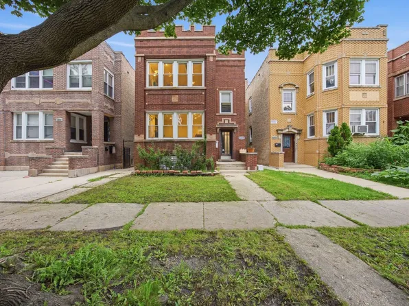 4836 W Barry Ave, Chicago, IL 60641