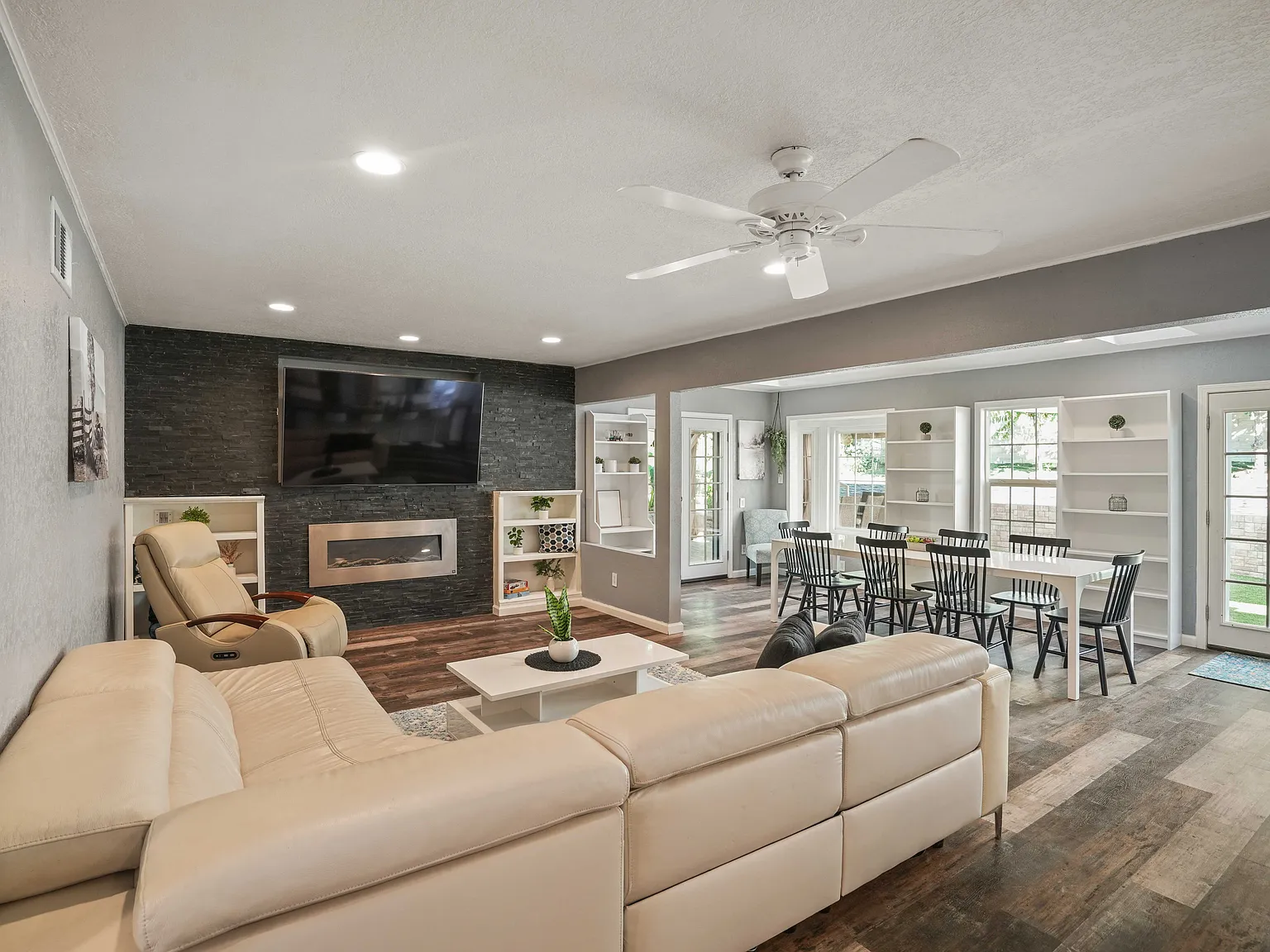 5 bed, 2800 sqft, $11,500 — Photo 3