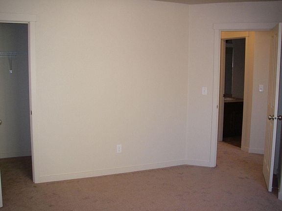 5th image of 3720 NW 121st Cir