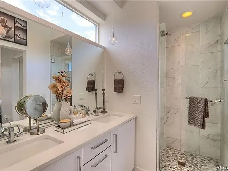 3030 Wilson Ct #5 — Photo 34
