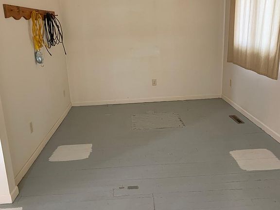 4th image of 1548 Superior St #N