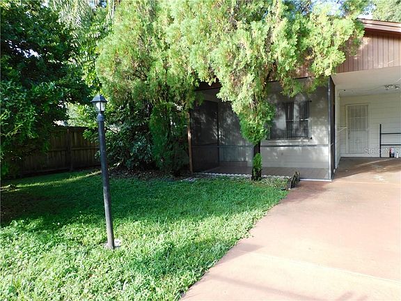 2nd image of 6902 N Willow Ave
