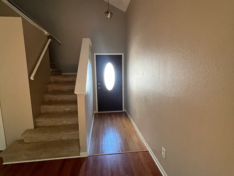 5950 Redcliff North Ln #5950 — Photo 17