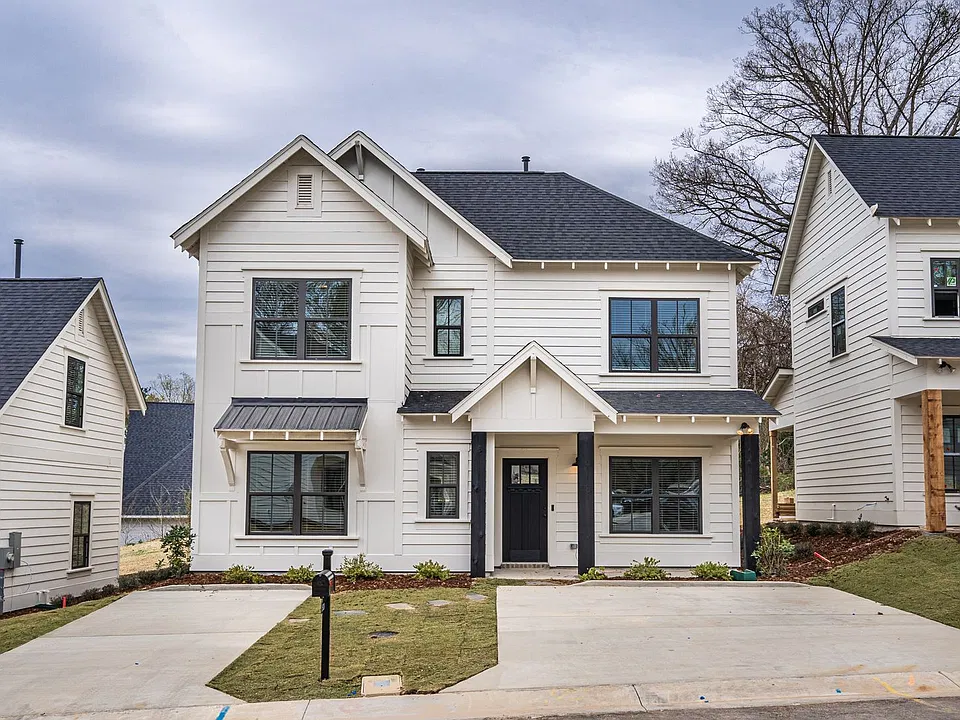 1508 Cottage Grv