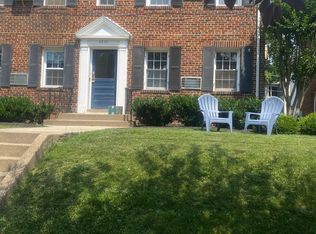 2225 40th Pl NW APT 1, Washington, DC 20007