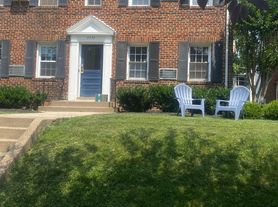 2225 40th Pl NW, Washington, DC