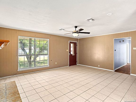 2nd image of 22735 Shady Forest Dr