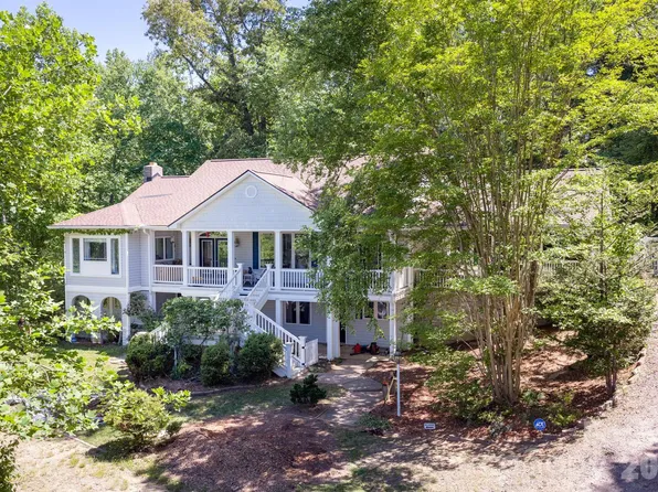 43 Charles Marlowe Dr, Fairview, NC 28730