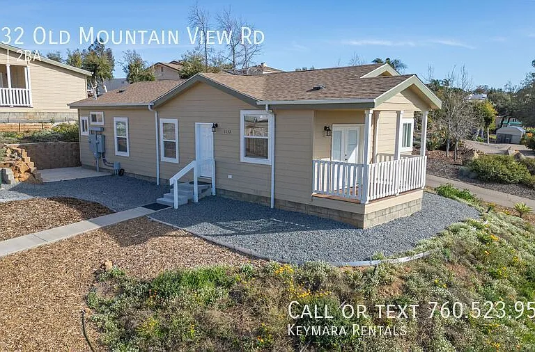 1132 Old Mountain View Rd — Photo 1