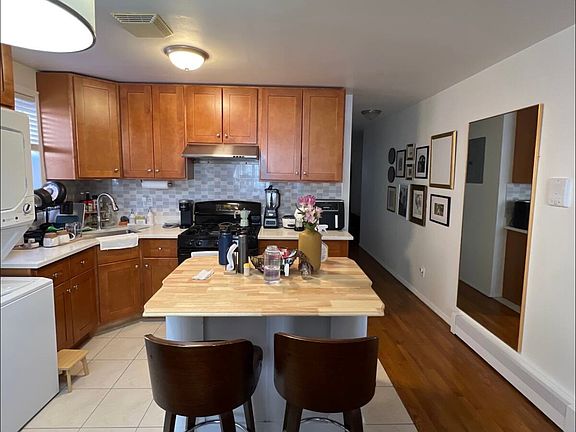 3rd image of 23-69 38th St Unit 1