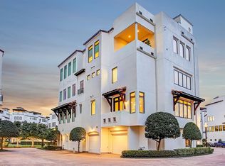 5226 Calle Montilla Pl, Houston, TX 77007