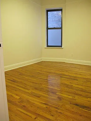 Rented by Metropolis Real Estate of Manhattan | media 60