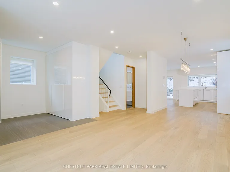 116 Boulton Dr — Photo 7