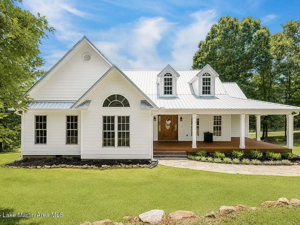 1st image of 52 Carla Dr