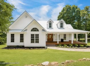 52 Carla Dr, Dadeville, AL 36853