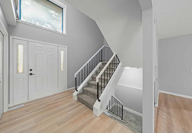 14319 Embry Path — Photo 13