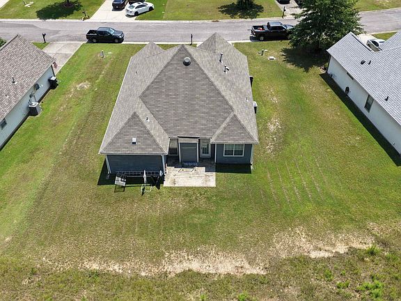 5th image of 492 Camden Cove Cir