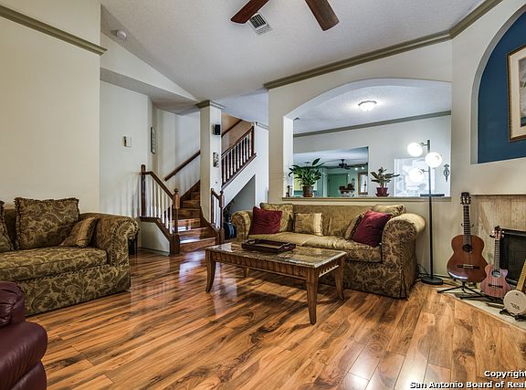 5th image of 15043 Churchill Estates Blvd