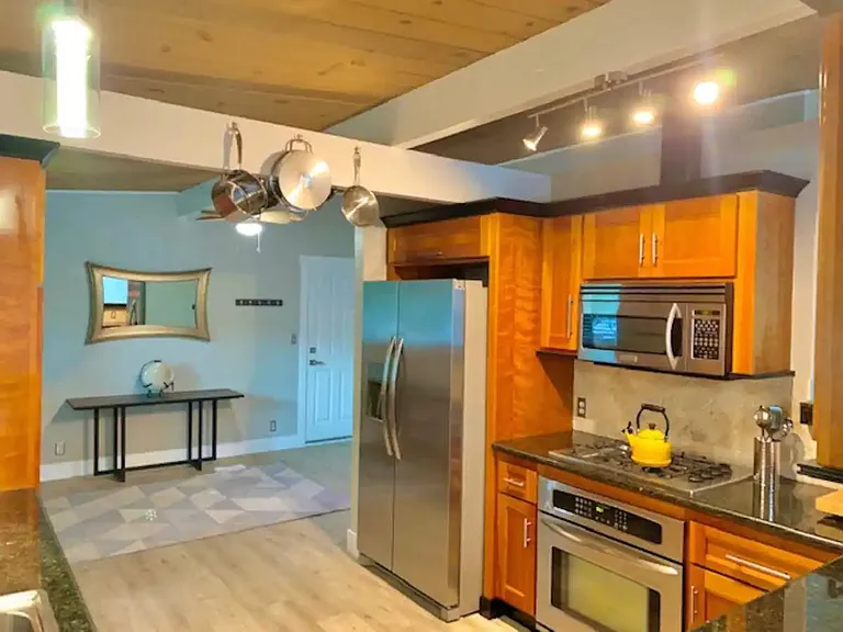 3112 Hoen Ave — Photo 4