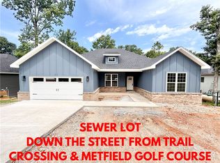 21 Harrington Dr, Bella Vista, AR 72715