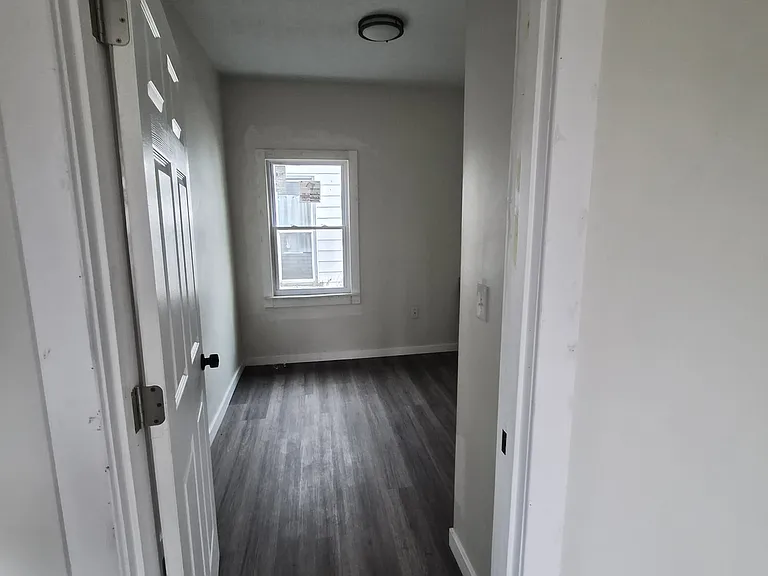 1729 E Cornell Ave — Photo 6