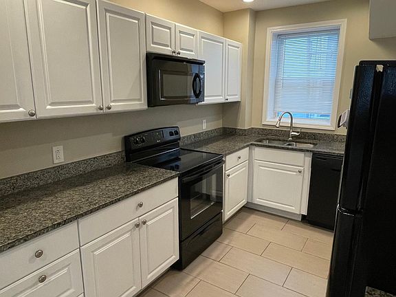 Kitchen Left side from dining room
