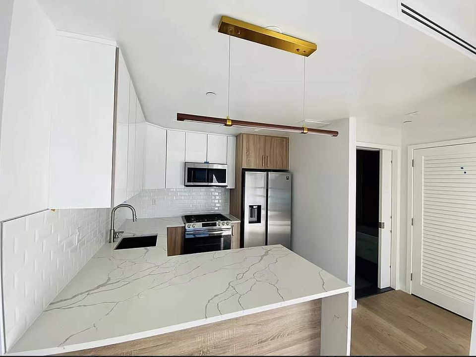 1st image of 279 Sumpter St #4D