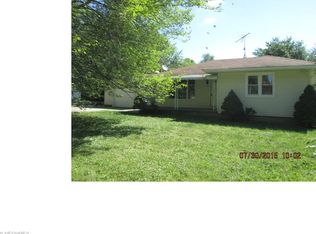 141 Marion Ave, Mogadore, OH 44260