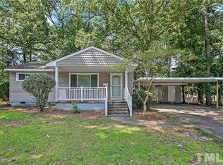 1075 Stamper Rd, Fayetteville, NC 28303