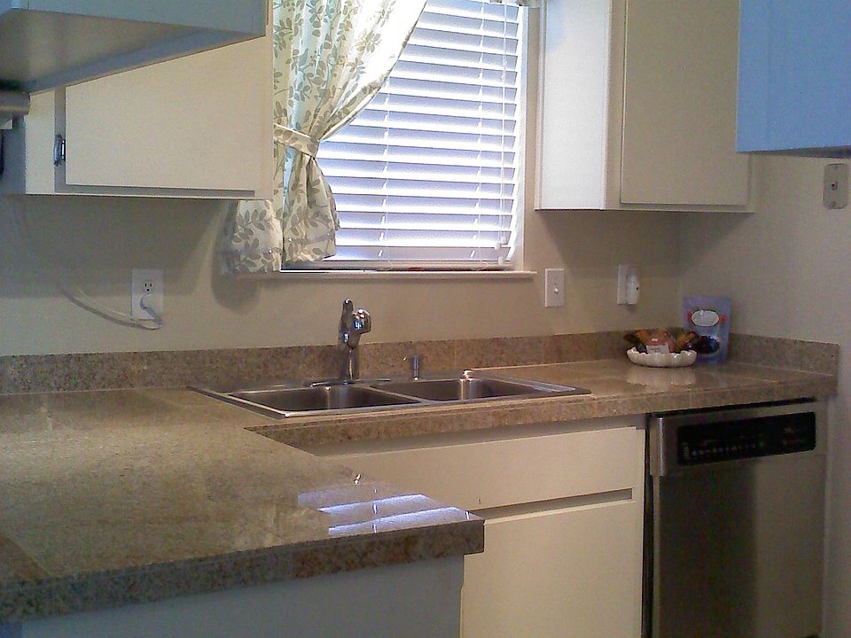 2nd image of 3373 Vista Grande Blvd