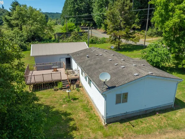 96060 Coos Sumner Ln, Coos Bay, OR 97420