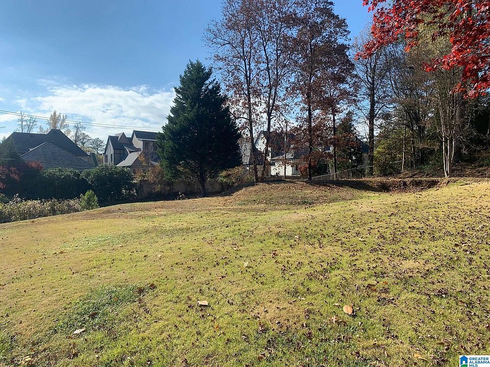 2nd image of 3149 Warrington Rd #7