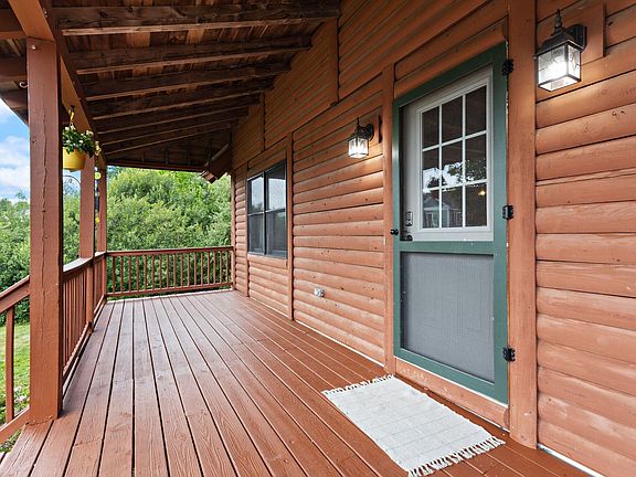 3rd image of 61 Blue Spruce Farm Road