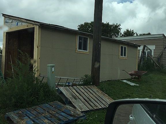 2nd image of 300 N Windom St