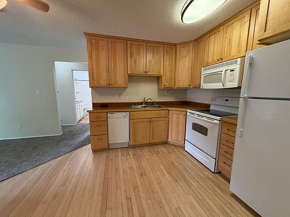 3rd image of 2457 W Country Club Dr S APT G