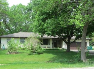 217 N 3rd St, Raymond, IA 50667