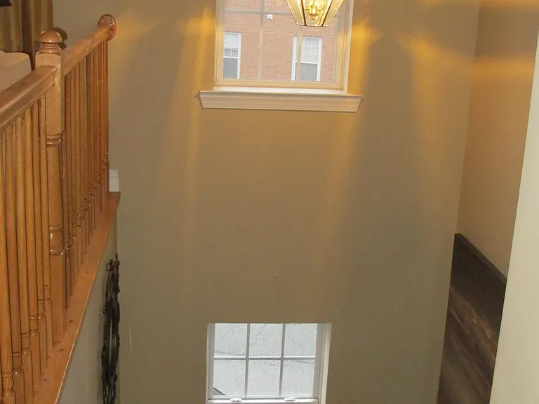 Chevy Chase St — Photo 17