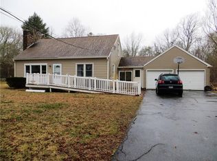 263 Stone Church Rd, Tiverton, RI 02878