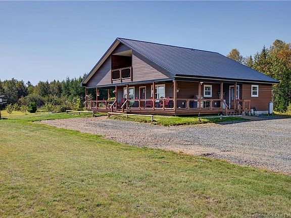 2nd image of 270 Oak Point Rd