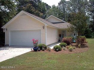 118 Red Bird Ln, Hampstead, NC 28443
