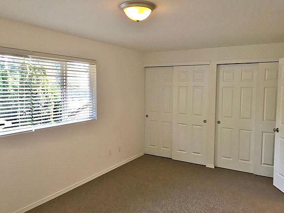 5th image of 20407 28th Ave #1