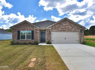 36 Green Gate Ln, Jackson, TN 38305
