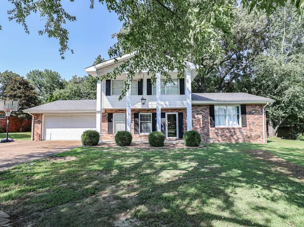 689 Springwell Ln, Paducah, KY 42001